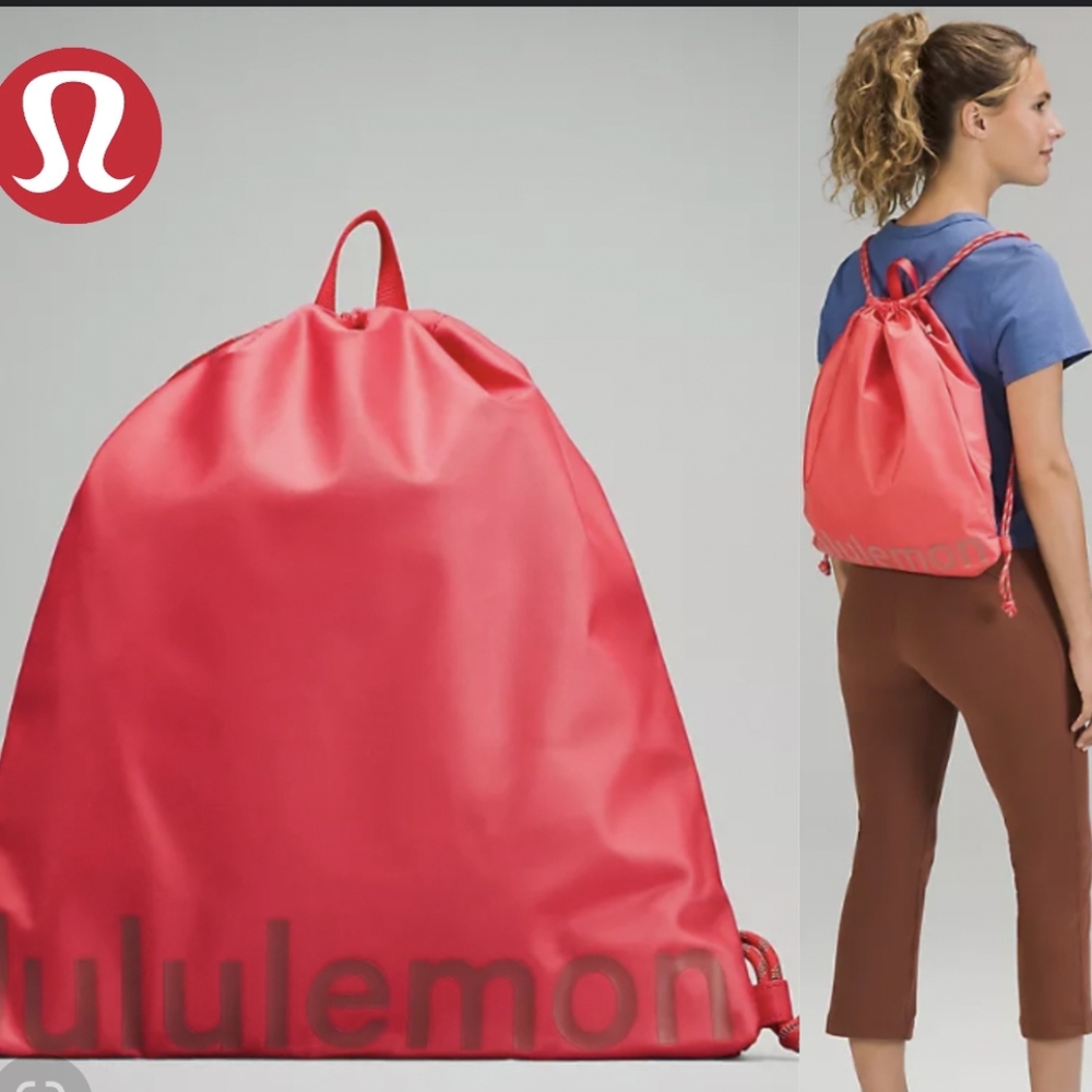 NWT Lululemon gym bag